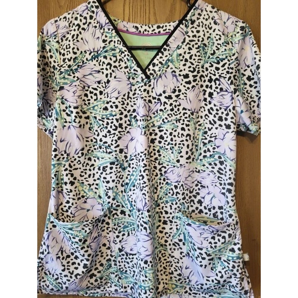 Scrub top